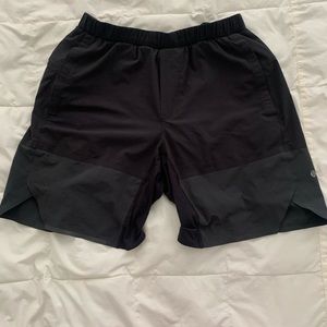 Lululemon 9in Shorts Size M